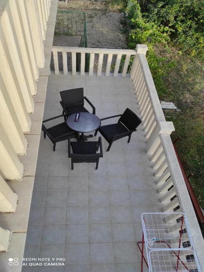 Holiday Home Carevic Gornja Brela ภายนอก รูปภาพ